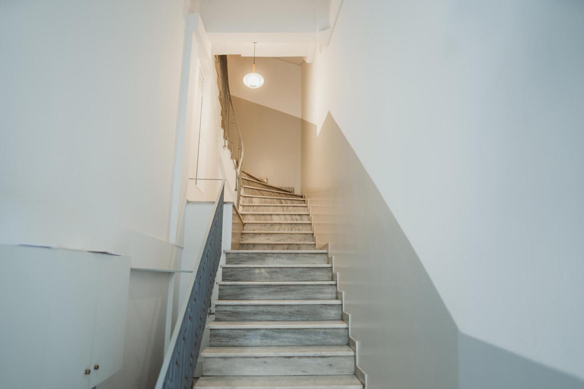 iKu Urban Apartment Kavala Bagian luar foto