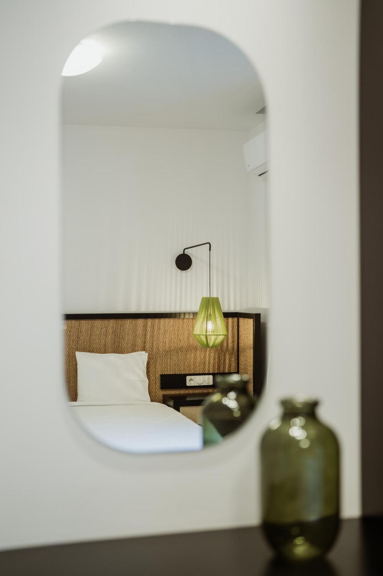 iKu Urban Apartment Kavala Bagian luar foto